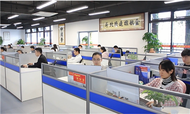 在金航标kinghelm参与和见证公司的2022年突飞猛进发展