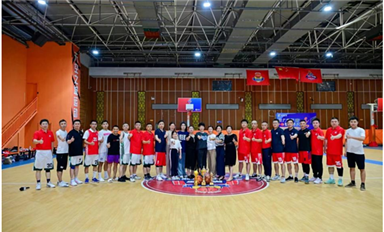 我和老爸宋仕强的“五一”篮球练习时光