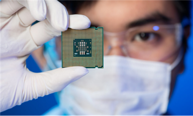 超越韩国！上半年智能手机OLED显示屏中国市场份额达50.7%（萨科微7月30日每日芯闻）