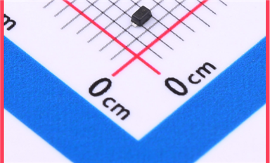 BZX584B18：具有高性能与可靠性的稳压二极管