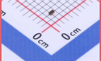 超高压微型化革命：SLPESD0402M05如何定义下一代ESD防护边界
