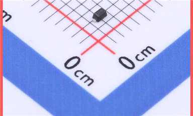 智能健康设备的隐形卫士：SLESD5Z5V0静电保护二极管技术解析