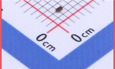 车载AI语音点餐智能体与SLPESD0402-15静电防护的协同实践