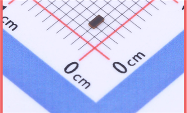 国产化微型通信中的静电防护核心：SLPESD0603M05静电保护二极管的技术突破与应用价值